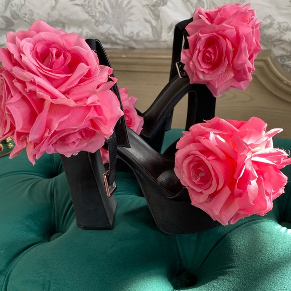 Sugar Thrillz Shoes - Sugar Thrillz platform Black satin heals w- PKNK ROSES!!!!